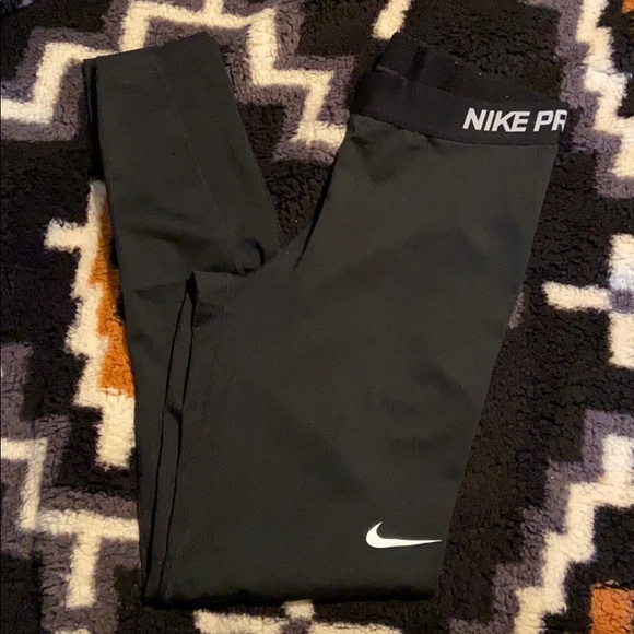 Nike Pants - Nike Pro Leggings